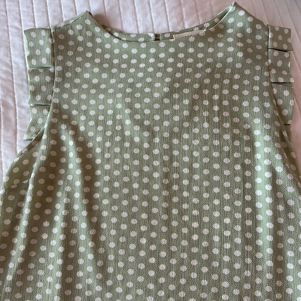Polka dot Blouse - Picture 2 of 3